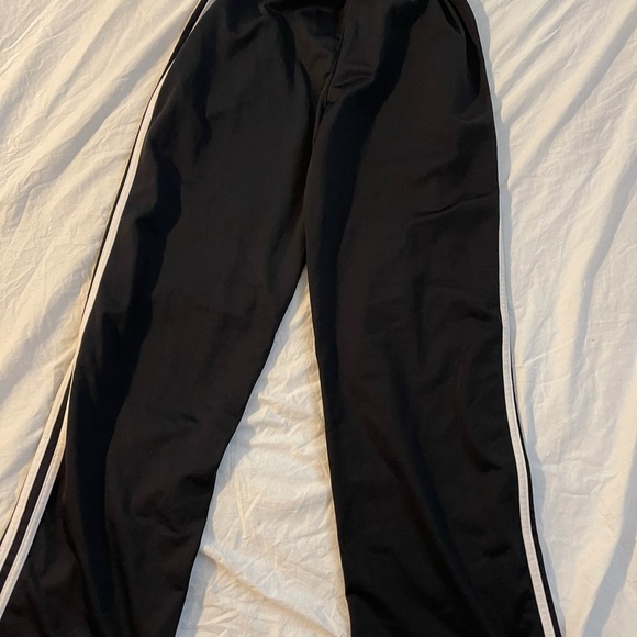 2 Adidas Teen Warm ups - Picture 3 of 3